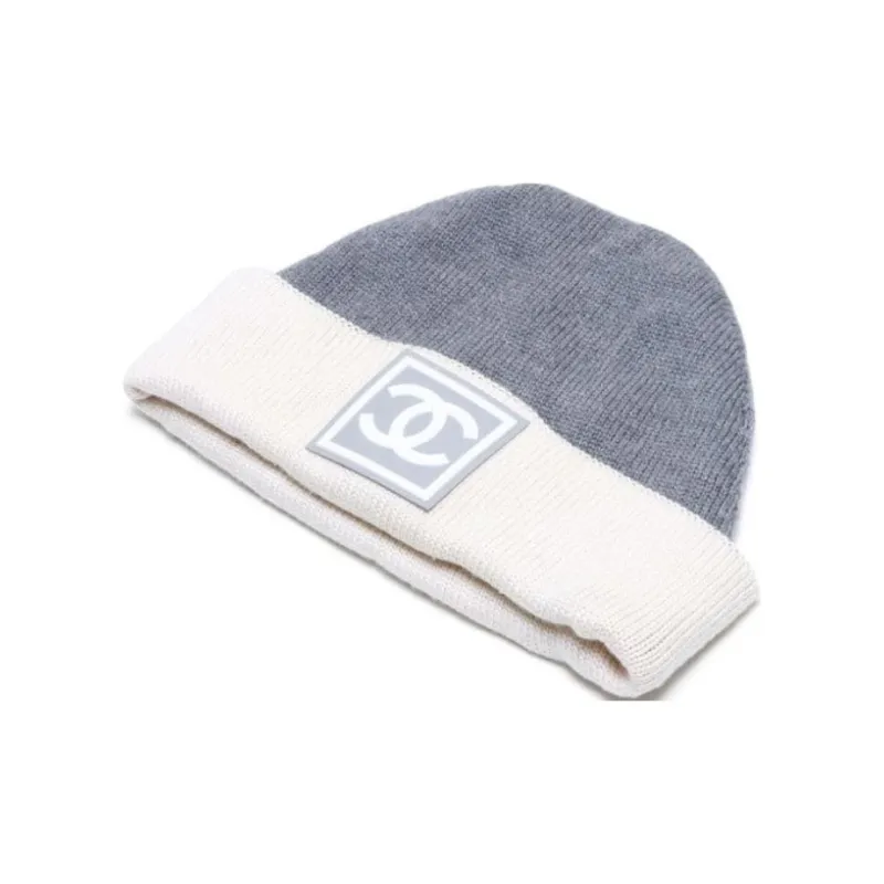CHANEL 1990 2000s Interlocking Cc Logo Beanie-2