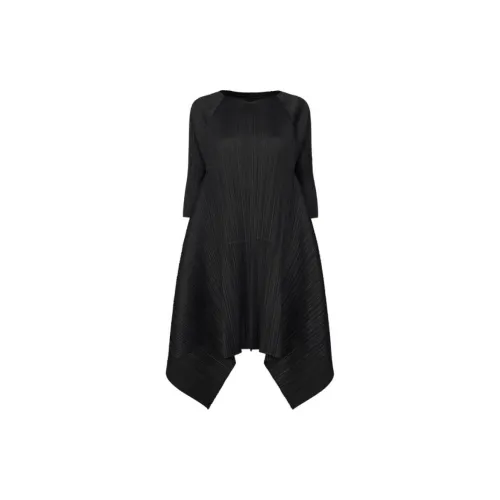 PLEATS PLEASE ISSEY MIYAKE Long-Sleeved Dresses Women's Black