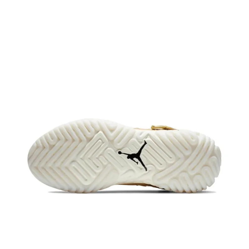JORDAN Proto React Light Cream-4