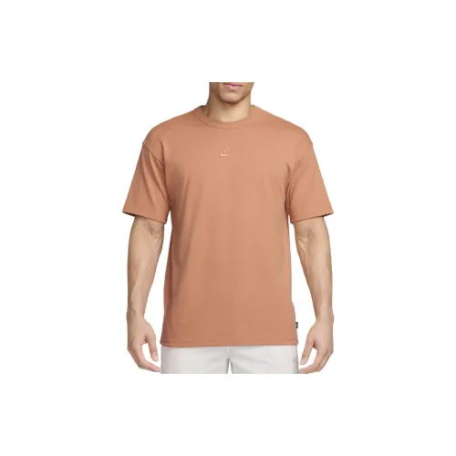 Nike T-Shirts Men Amber Brown