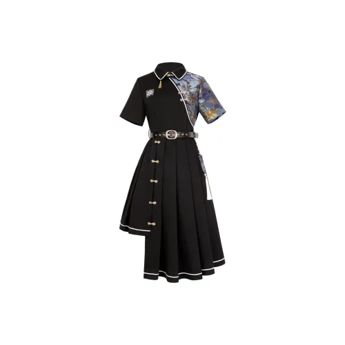Beauty At 19 Short-Sleeved Dresses Women's