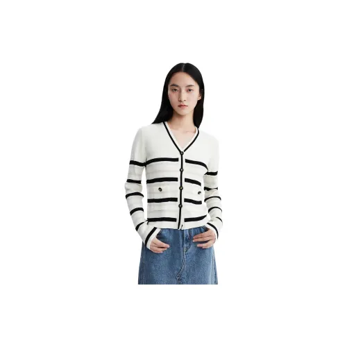 H'S Sweaters Women's White Background Stripes