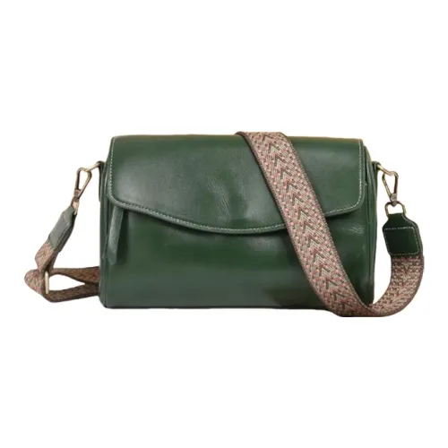 TTaG．baG Shoulder Bags
