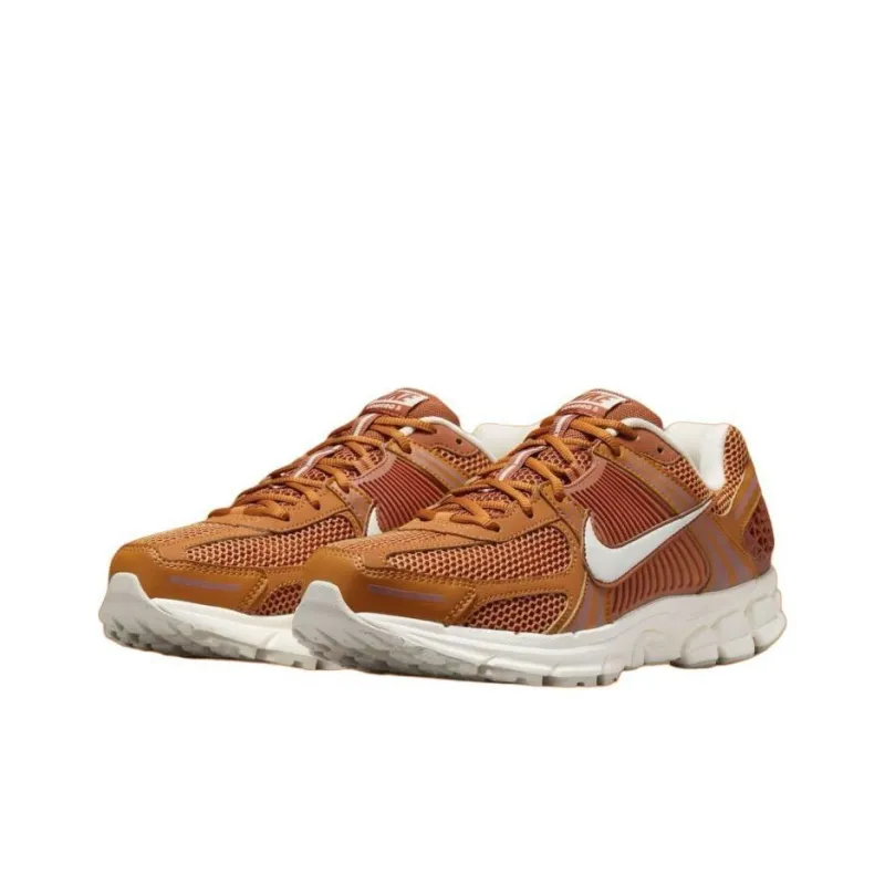 Nike Zoom Vomero 5 Monarch-2