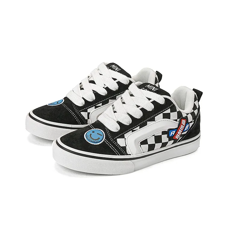 MINISO Dream M Series Skateboard Shoes Unisex Classic Black White-1