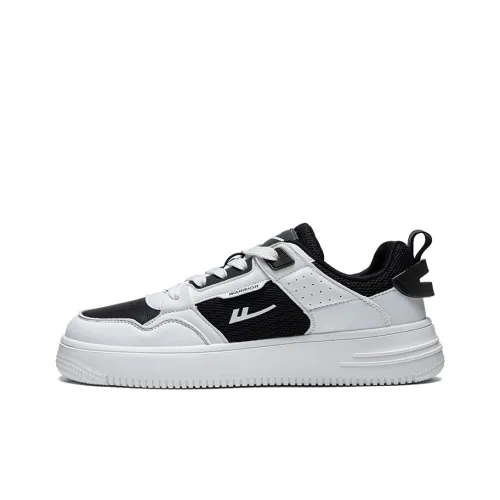 Warrior Students Casual White Sneakers Lightweight Low Top Skateboard Shoes Men's Black White