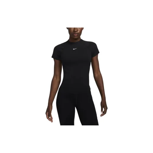 Nike PRO DRI-FIT T-Shirts Women's Black