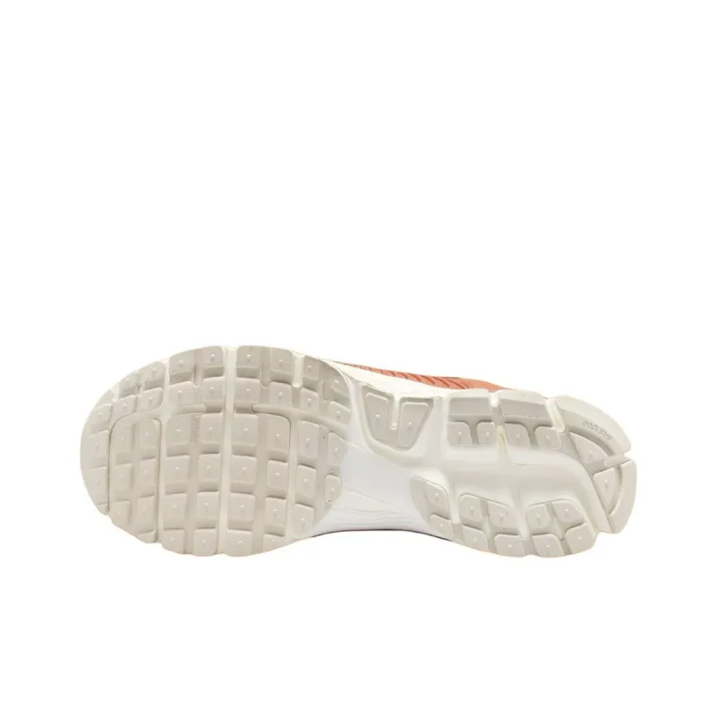 Nike Zoom Vomero 5 Monarch-5