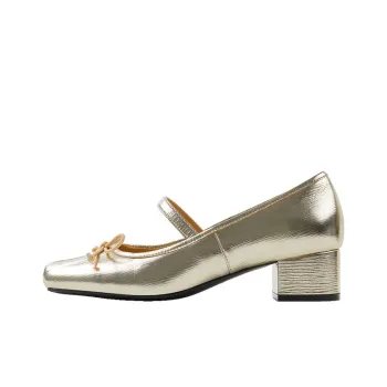 Marie Claire Loafers Women's Gold