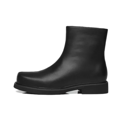 JANE HARLOW Chelsea Boots Men