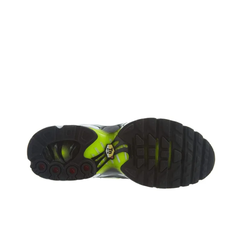 Nike Air Max Plus 'Black Volt'-4