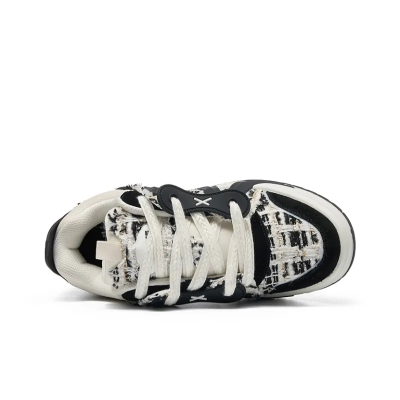 TOFAVE Anti Slip Wear Resistant Low Top Skateboard Shoes Unisex Beige Black Chanel Inspired-3