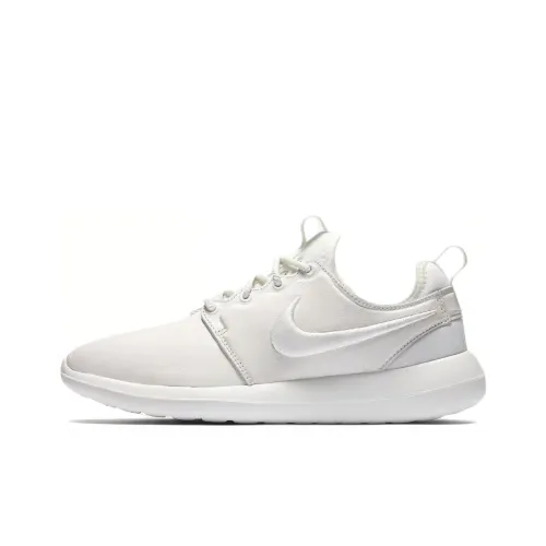 Nike Roshe Two Running Shoes Women's Low-Top