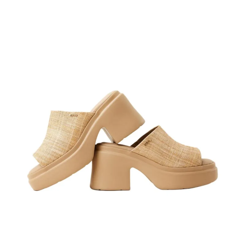 NUBIKK Venga Slides-3