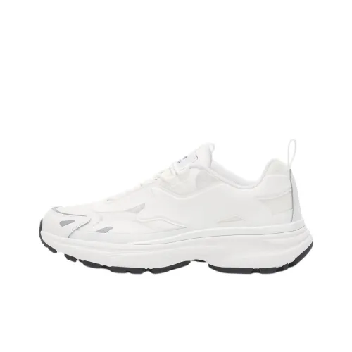 Maison Kitsune Casual Shoes Men Low-Top White