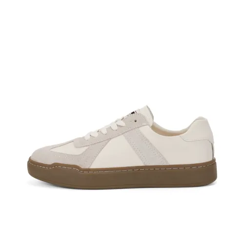 TOM TAILOR Workwear Layering Scene Slip Resistant, Abrasion Resistant, Breathable Low Top Skateboard Shoes Men's Beige