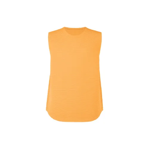 Homme Plissé Issey Miyake T-Shirts Men Sweet Melon Orange