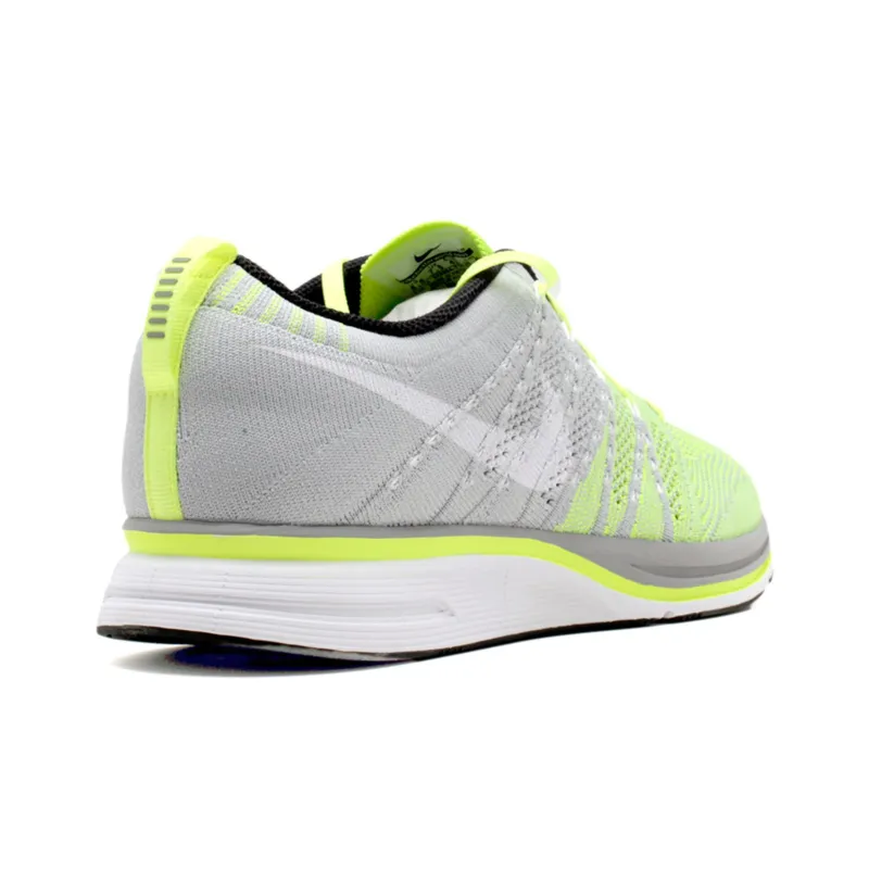 Nike Flyknit Trainer Volt White-3