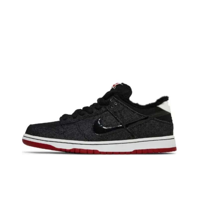 Nike SB Dunk Low Larry Perkins-0