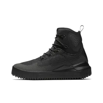 Nike Air Wild Mid Triple Black