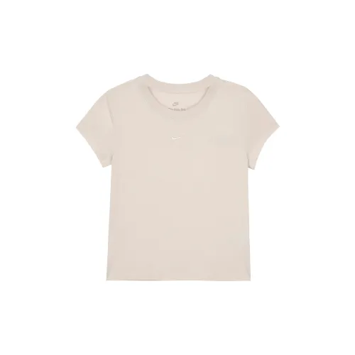 Nike T-Shirts Women's Light Brown