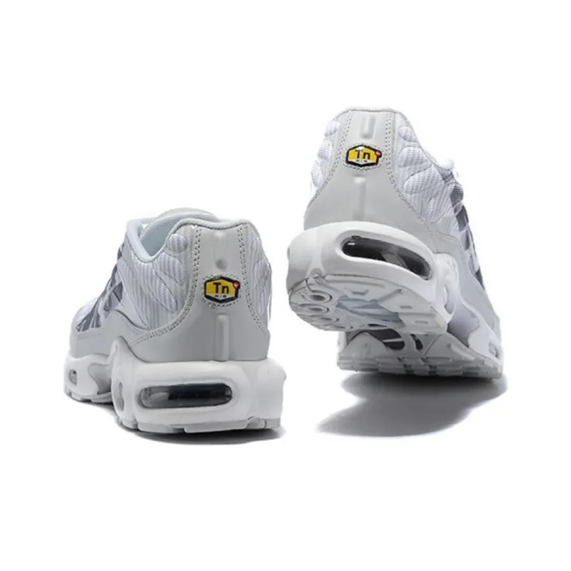 Nike Air Max Plus Mercurial Pure Platinum-2