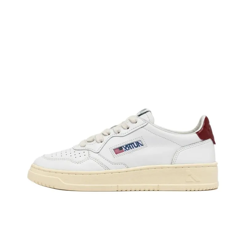 AUTRY Low Top Skateboard Shoes Men's White Red-0