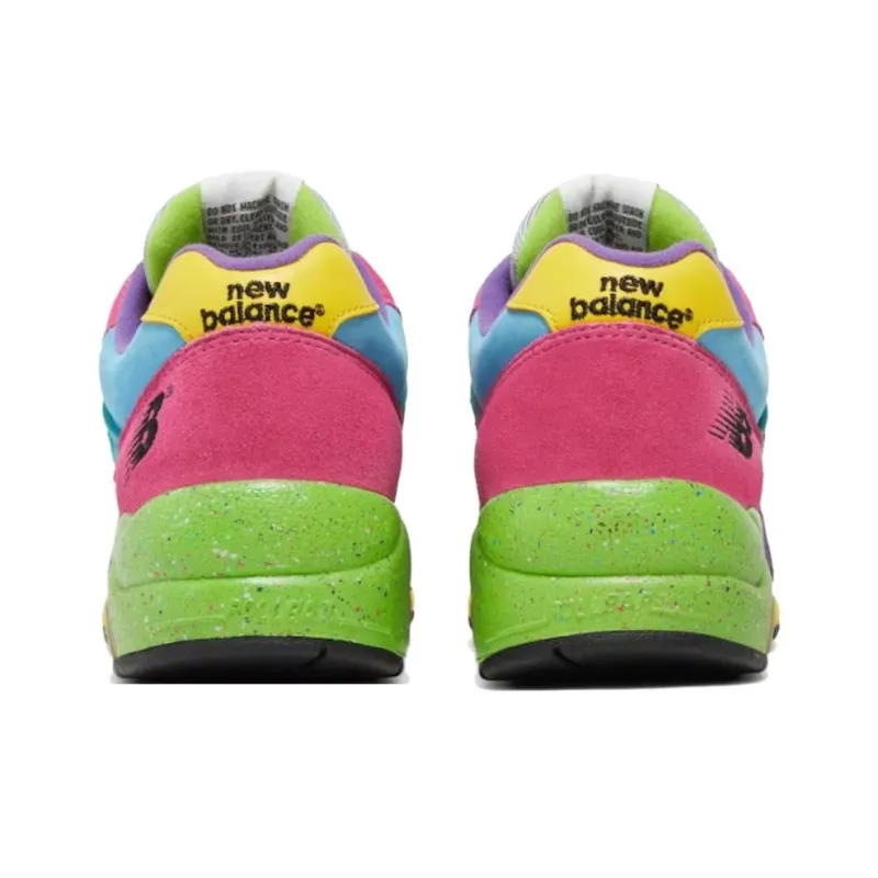 UNDEFEATED X Stussy X Hectic x New Balance Cushioning, Wear Resistant Low Top Running Shoes Unisex Fuchsia-3