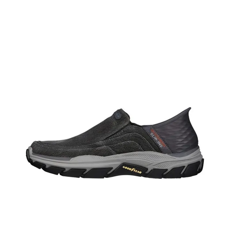 Skechers Respected Holmgren Slip Ins 'Black'-0