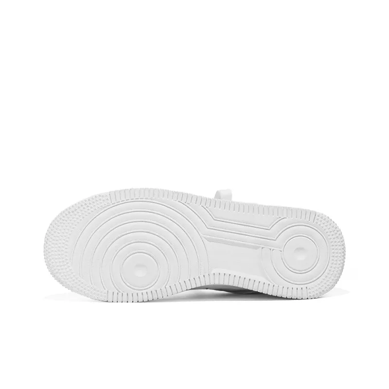 Little Red Man Slip-Resistant Low-Top Skateboard Shoes Unisex-9
