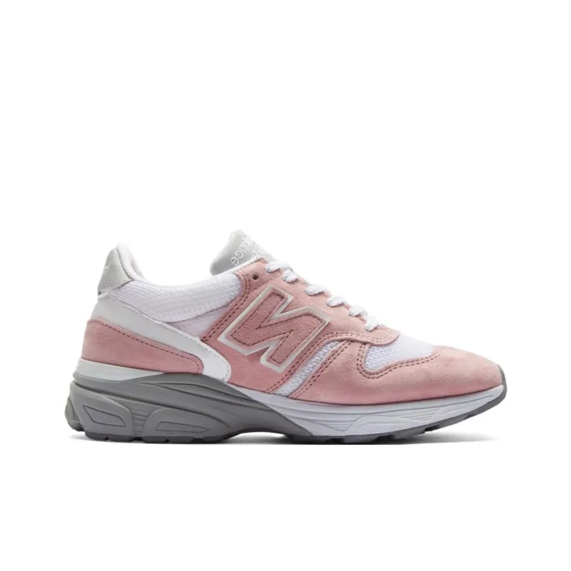 New Balance NB 770 Shock Absorbers Low Top Athletic Shoes Women's Pink D Width-1
