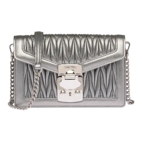 MIU MIU Miu Confidential Soft Sheep Leather Envelope Bag Shoulder Bag Crossbody Bag Women's ensemble
