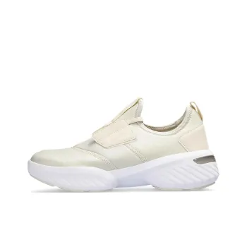 Asics Gel Lasiro Cushioning Low Top Running Shoes Women's Ecru