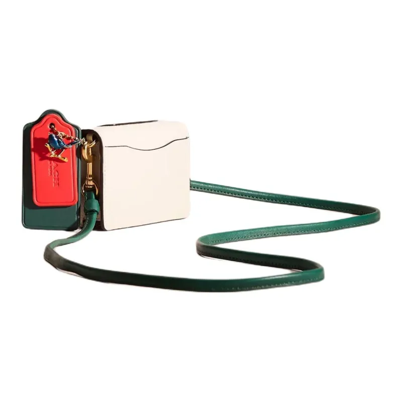 COACH Flap Card Case Pebbled Leather Card Holder Mini Women's Chalk-1