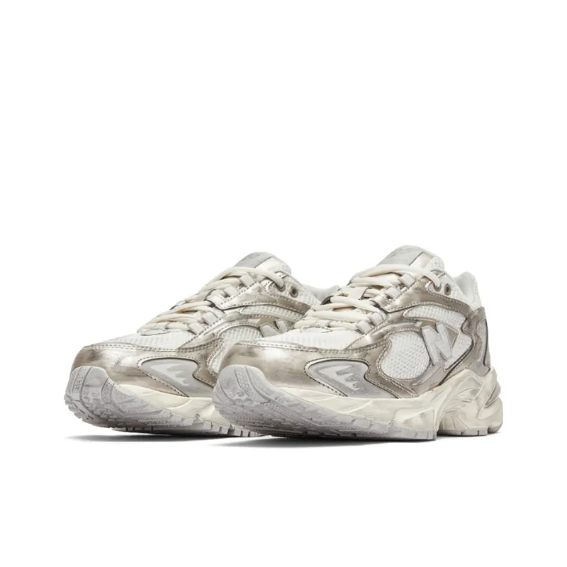 New Balance 725 'Moonbeam'-3