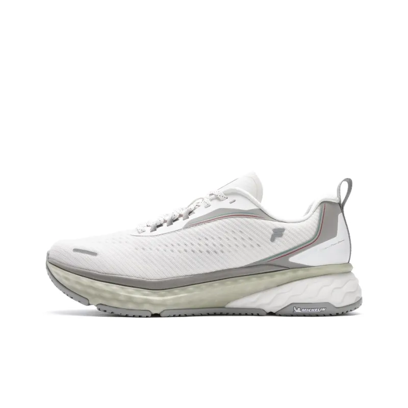 FILA Anti Slip And Wear Resistant Breathable Low Top Running Shoes Men's Fragrant Snow-0