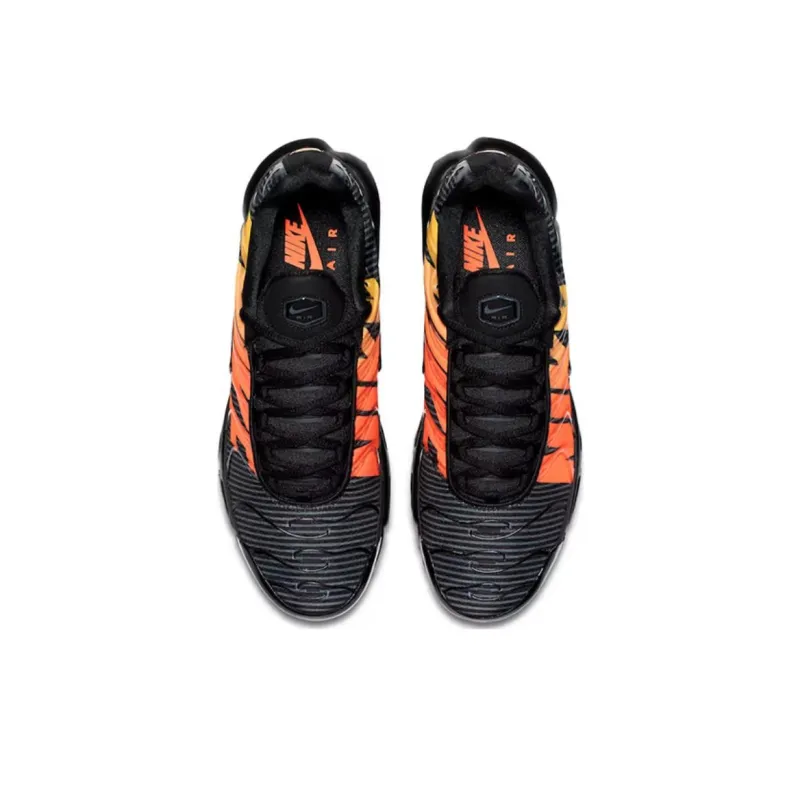 Nike Air Max Plus Mercurial Black Orange-2