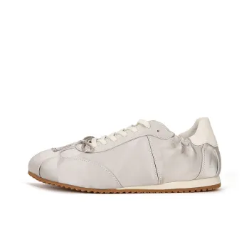 CHRISTINE SHEII Low-Top Casual Shoes Women's