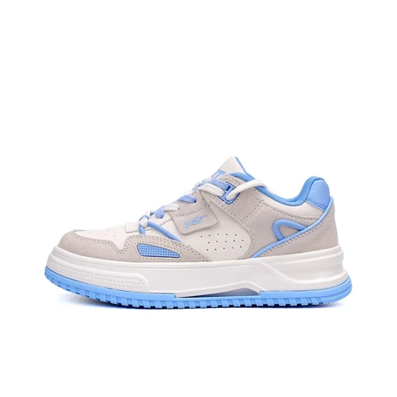 VOIT Skateboard Shoes Women's Low Top White/Sky Blue-0