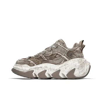 NEXT IMPULSIVE Reassembled Denim Collection Low Top Casual Shoes Unisex Mocha