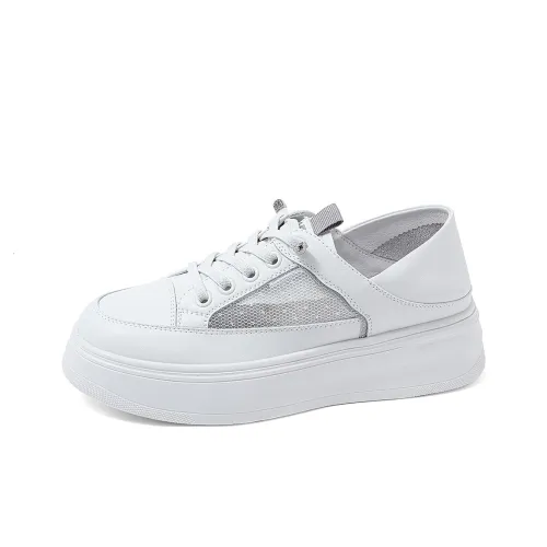 COMELY Casual Shoes Women's Low-Top Off White