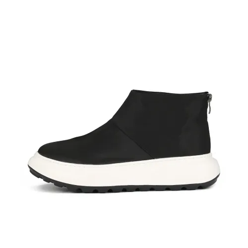Thai Points Durable Breathable Lightweight Mid-Top Casual Shoes Men's Black