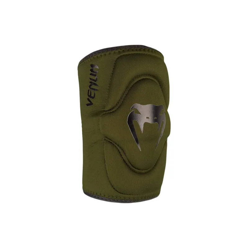 VENUM Knee Pads-1