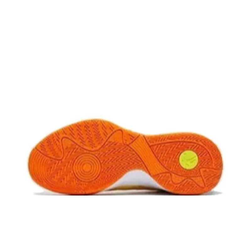 QIAODAN Cushioning Wear Resistant Mid Top Basketball Shoes Men's White Yellow-4