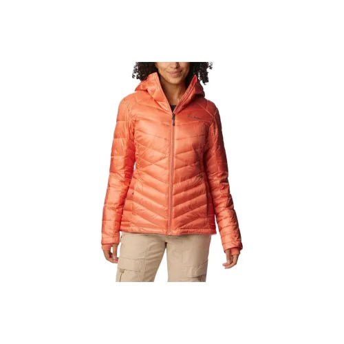 Columbia Jackets Women's Fading Peach