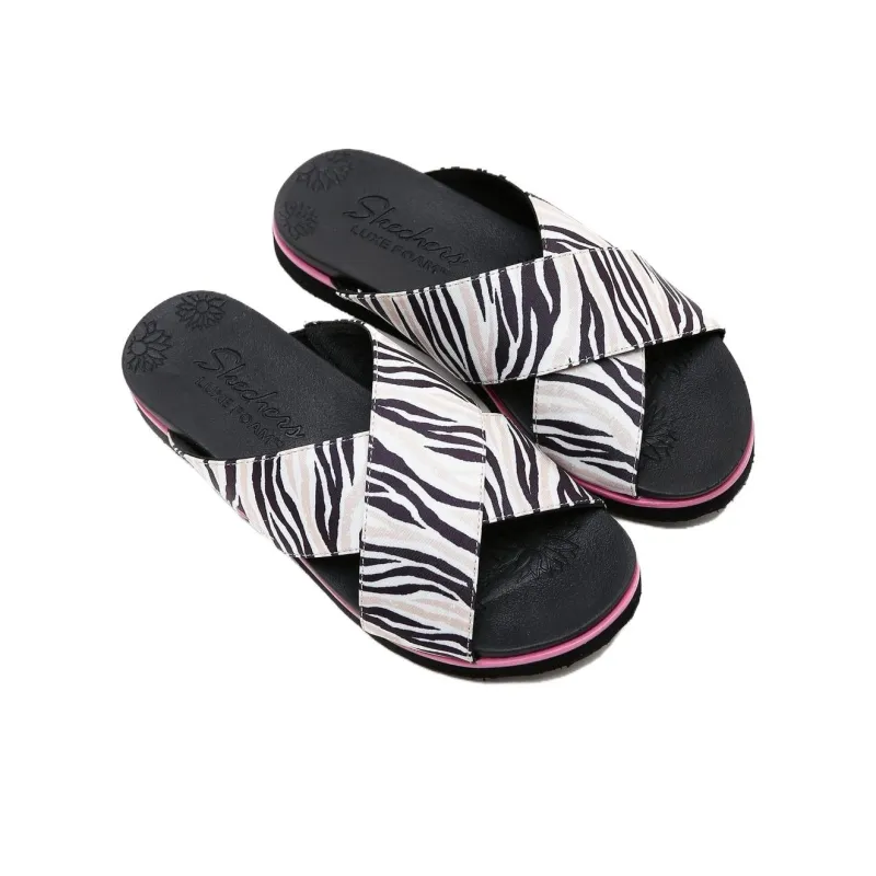 Skechers Rubber Sole Slide Slippers Women's Black White-2