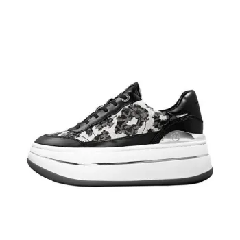 MICHAEL KORS Hayes Low Top Casual Shoes Women's Black