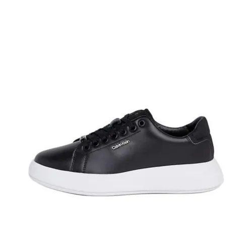 CALVIN KLEIN Low-Top Casual Shoes Women's Black