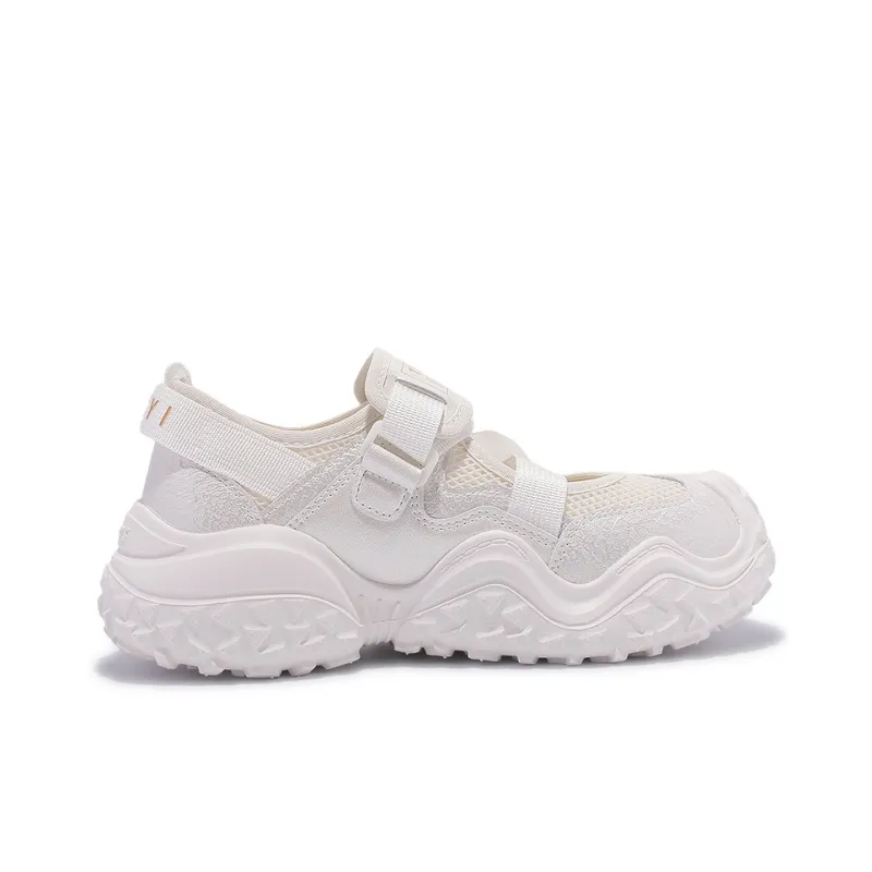 Miss Zhang Cushioned Slip-Resistant Abrasion-Resistant Low-Top Casual Shoes Women's Beige-1