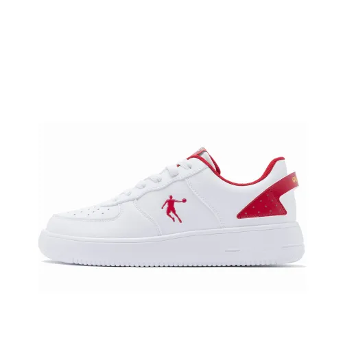 QIAODAN Skateboard Shoes Women's Low-Top Jordan White Sports Style Red